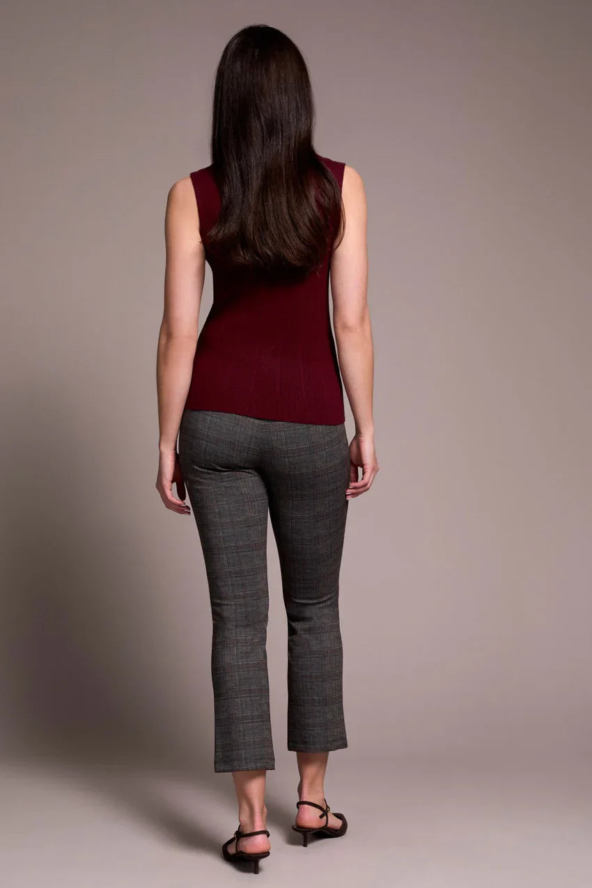 Textured Sleeveless Mock Neck Top in Wine